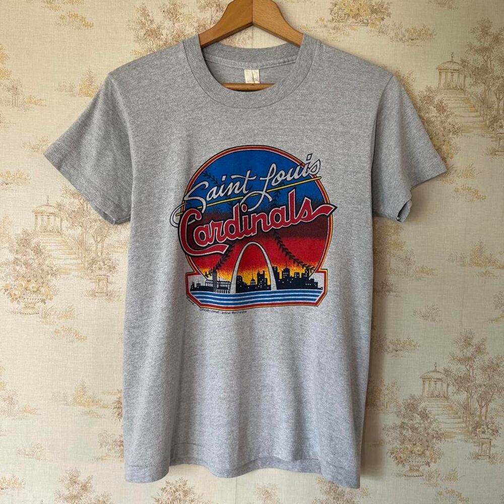 Vintage 1980s St. Louis Cardinals T-Shirt | Pizazz Arch Graphic | Size S